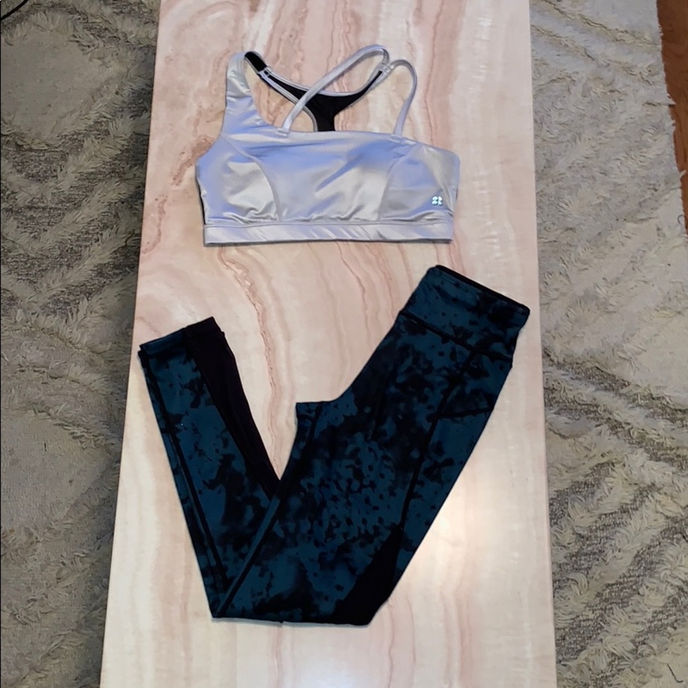 ✨Sweaty Betty Reversible Legging✨